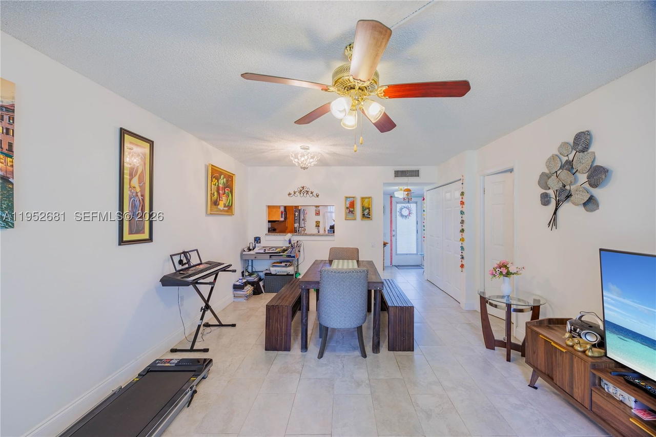 Real estate property located at 9100 Lime Bay Blvd #209, Broward, Lime Bay Condominium 6, Tamarac, FL