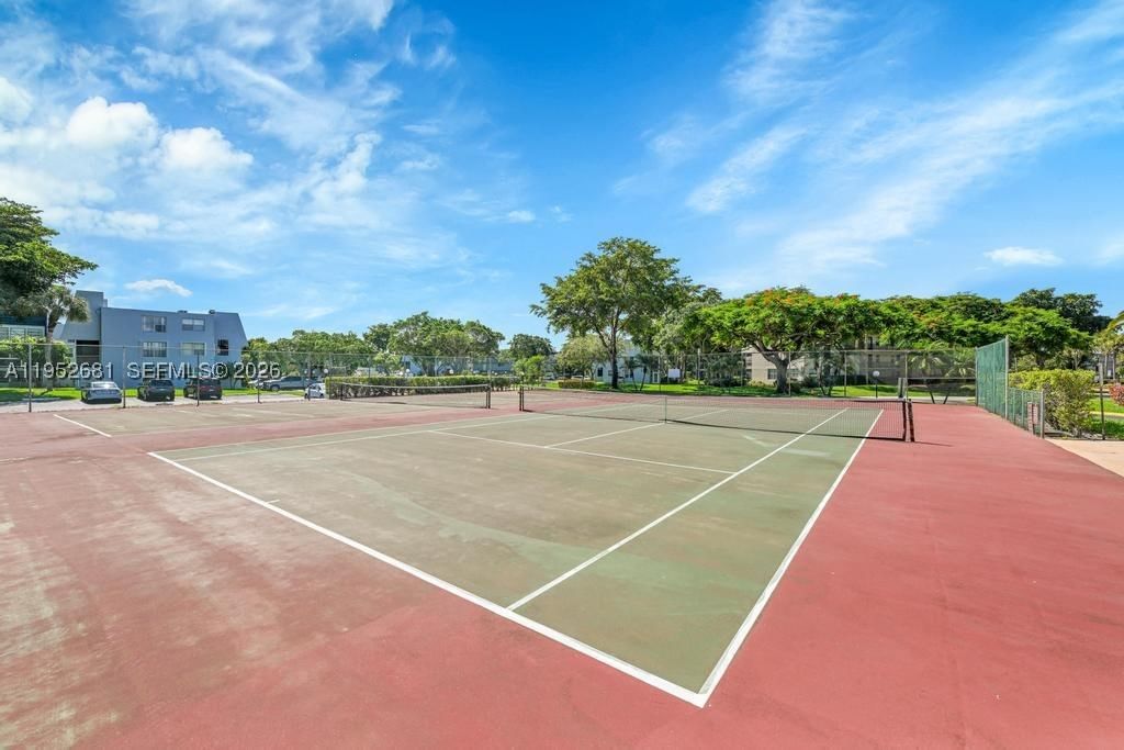 Real estate property located at 9100 Lime Bay Blvd #209, Broward, Lime Bay Condominium 6, Tamarac, FL
