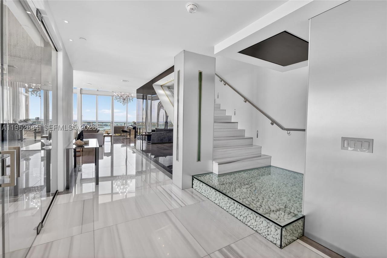Real estate property located at 1100 Biscayne Blvd #5306, Miami-dade, Marquis Condo, Miami, FL