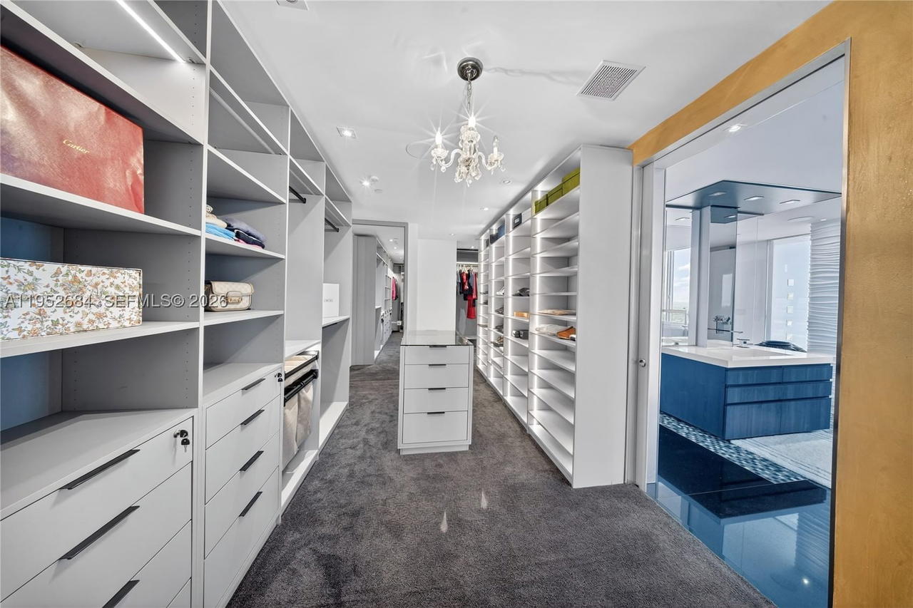 Real estate property located at 1100 Biscayne Blvd #5306, Miami-dade, Marquis Condo, Miami, FL