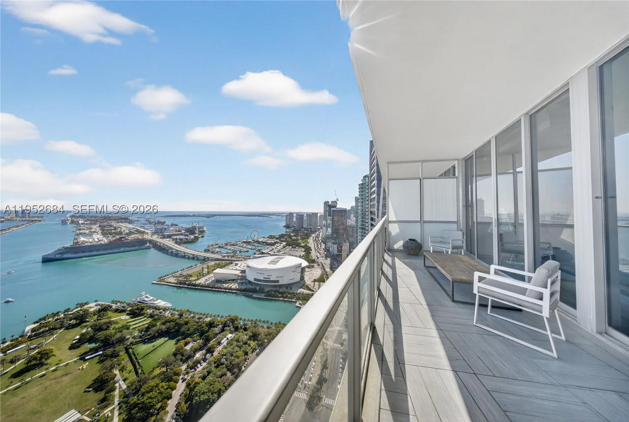 Real estate property located at 1100 Biscayne Blvd #5306, Miami-dade, Marquis Condo, Miami, FL