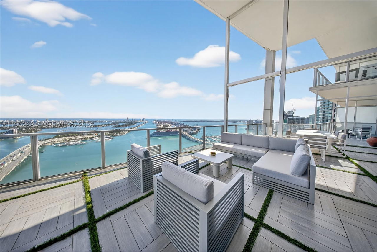 Real estate property located at 1100 Biscayne Blvd #5306, Miami-dade, Marquis Condo, Miami, FL