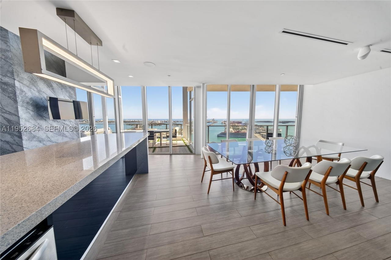Real estate property located at 1100 Biscayne Blvd #5306, Miami-dade, Marquis Condo, Miami, FL