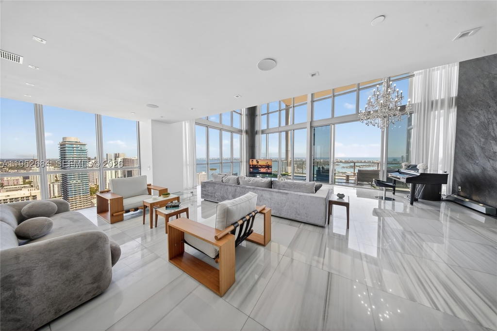 Real estate property located at 1100 Biscayne Blvd #5306, Miami-dade, Marquis Condo, Miami, FL