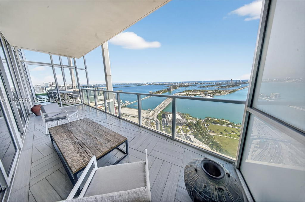 Real estate property located at 1100 Biscayne Blvd #5306, Miami-dade, Marquis Condo, Miami, FL