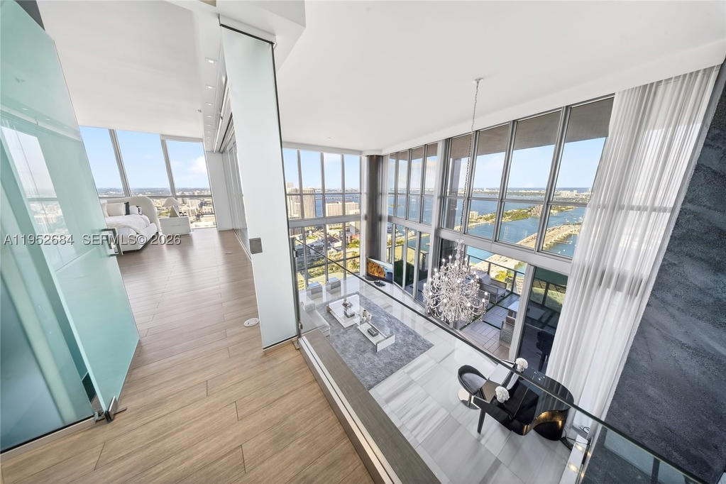 Real estate property located at 1100 Biscayne Blvd #5306, Miami-dade, Marquis Condo, Miami, FL