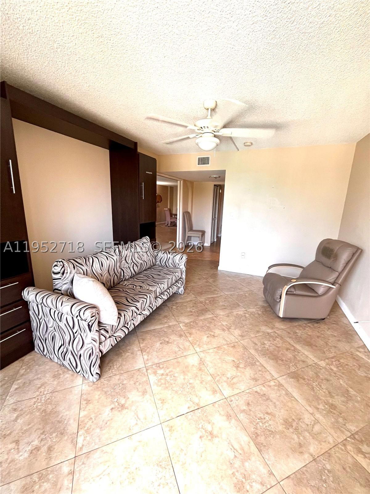 Real estate property located at 2806 46th Ave D537, Broward, Grandview At Emerald Hill, Hollywood, FL