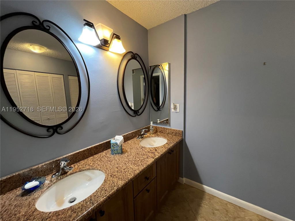 Real estate property located at 2806 46th Ave D537, Broward, Grandview At Emerald Hill, Hollywood, FL