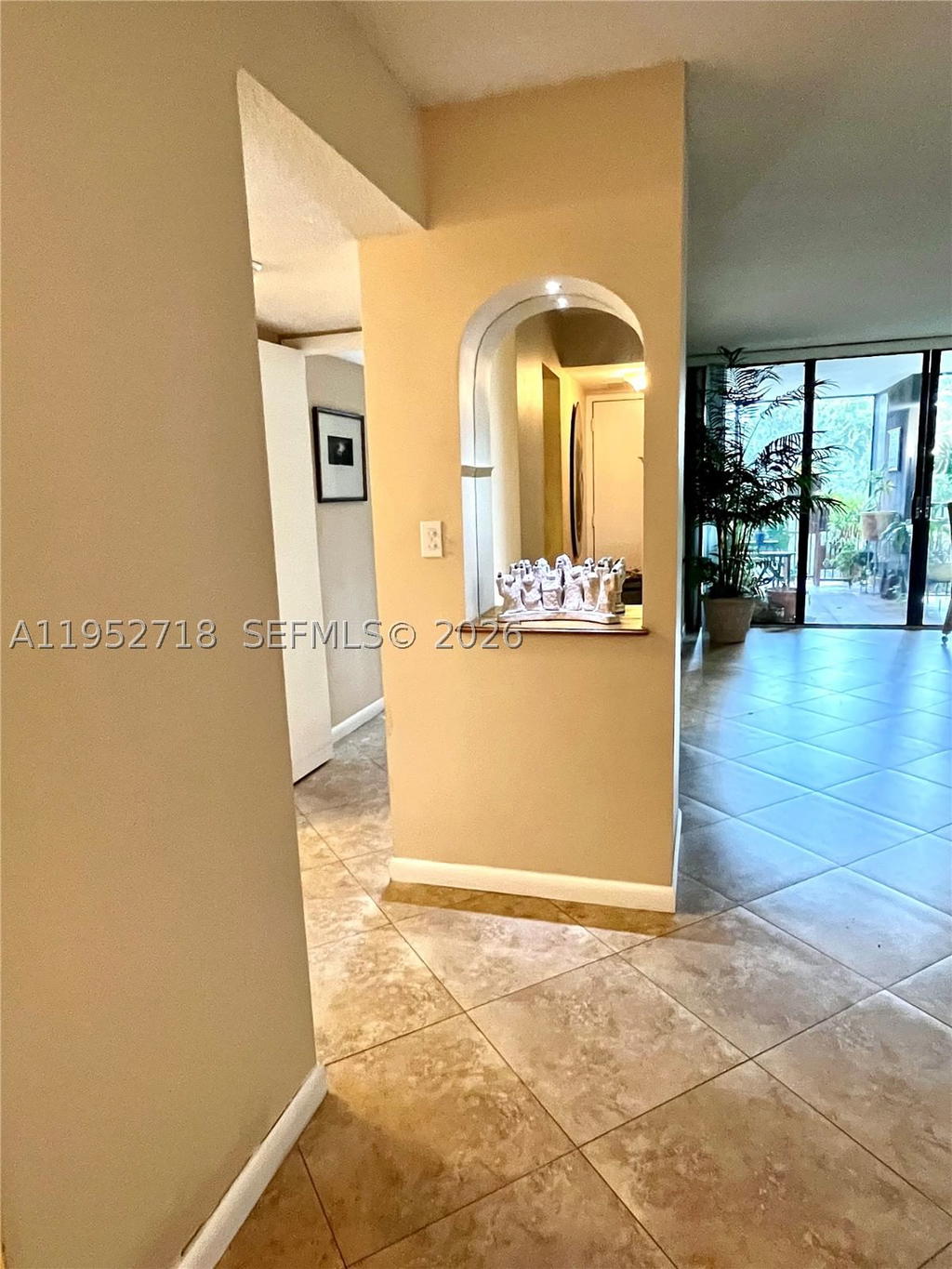 Real estate property located at 2806 46th Ave D537, Broward, Grandview At Emerald Hill, Hollywood, FL