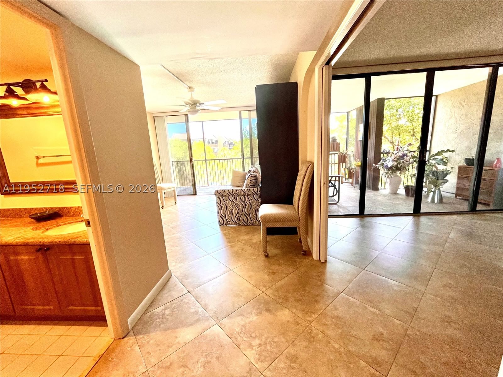 Real estate property located at 2806 46th Ave D537, Broward, Grandview At Emerald Hill, Hollywood, FL