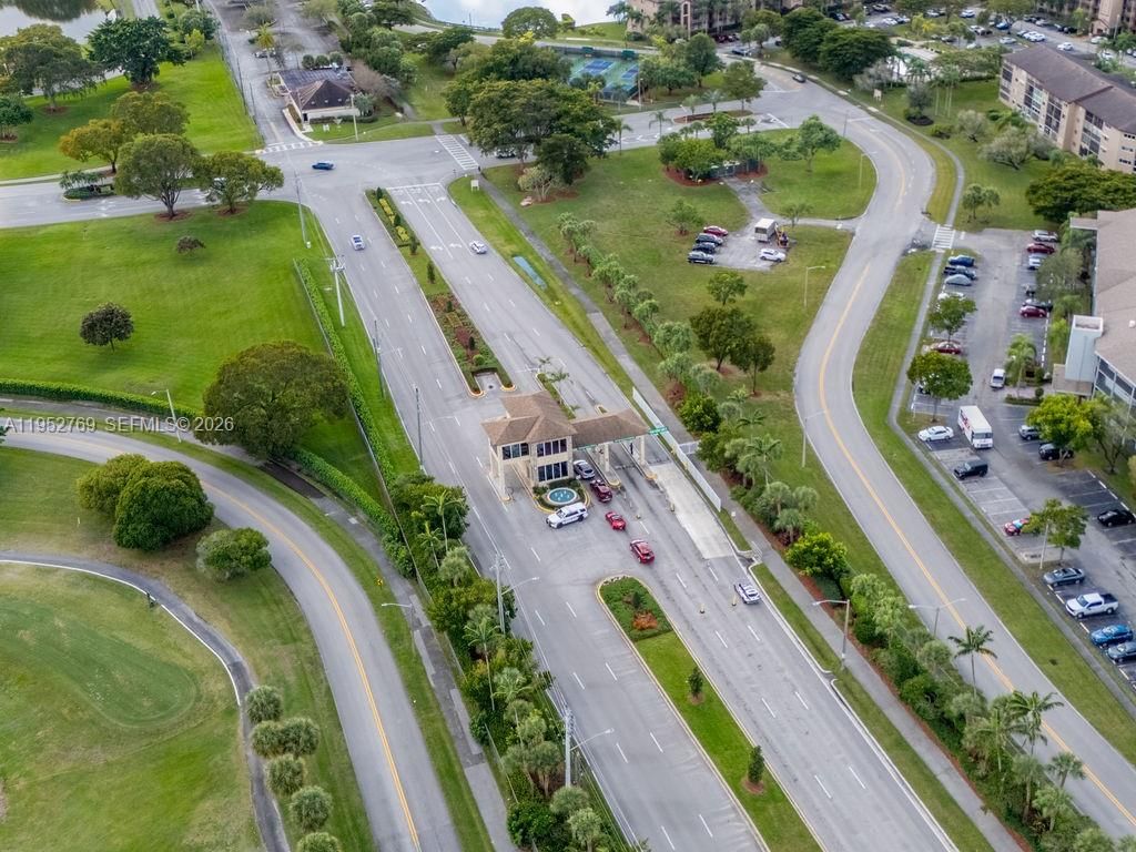 Real estate property located at 12850 4th Ct #306I, Broward, Buckingham At Century Vil, Pembroke Pines, FL