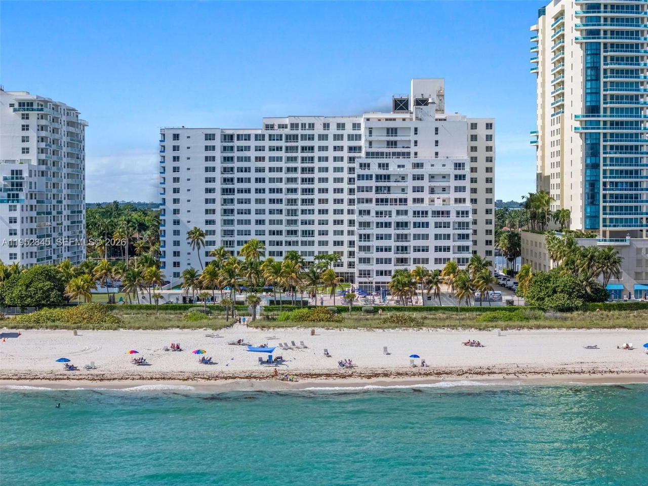 Real estate property located at 5005 Collins Ave #415, Miami-dade, The Carriage Club North C, Miami Beach, FL