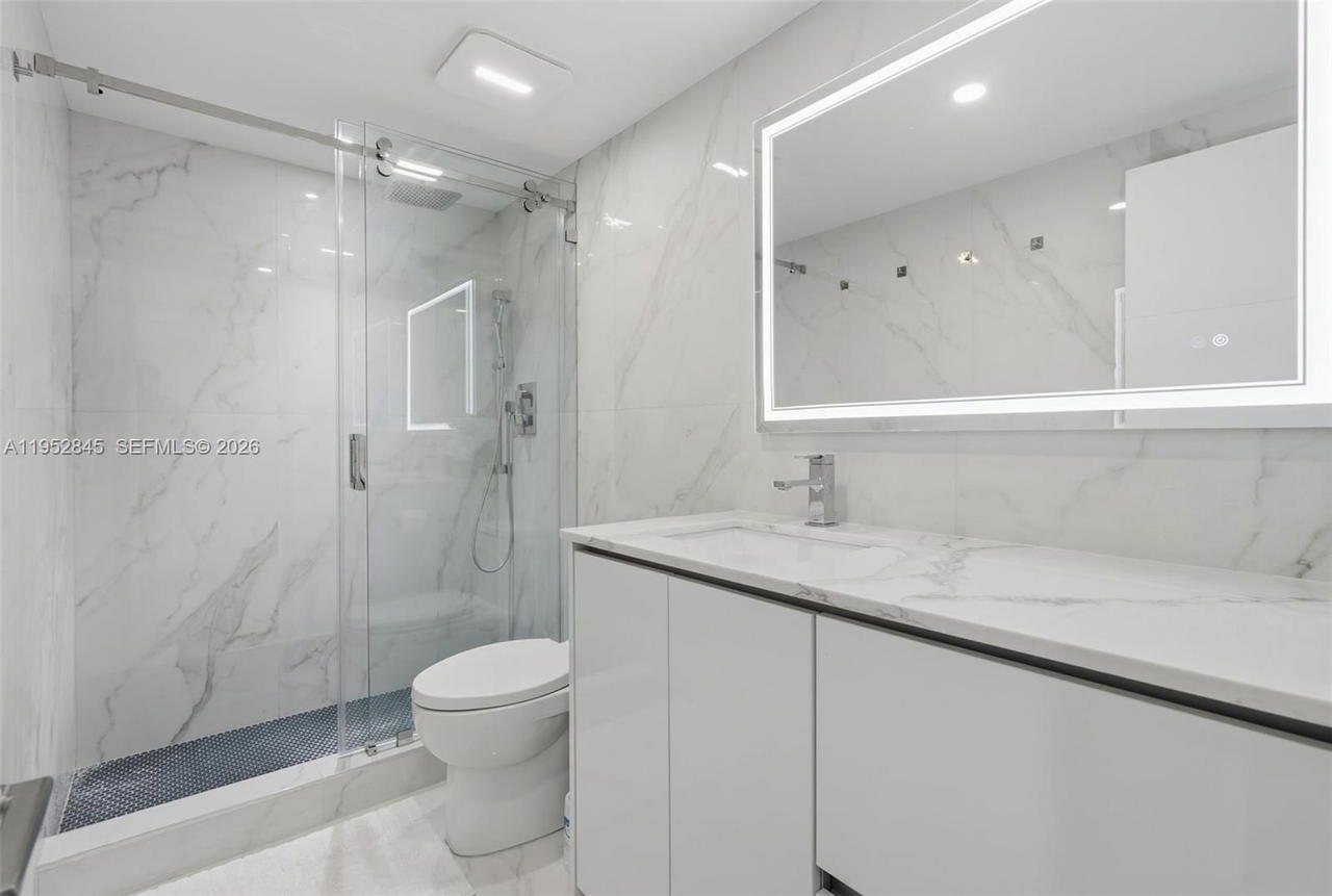 Real estate property located at 5005 Collins Ave #415, Miami-dade, The Carriage Club North C, Miami Beach, FL