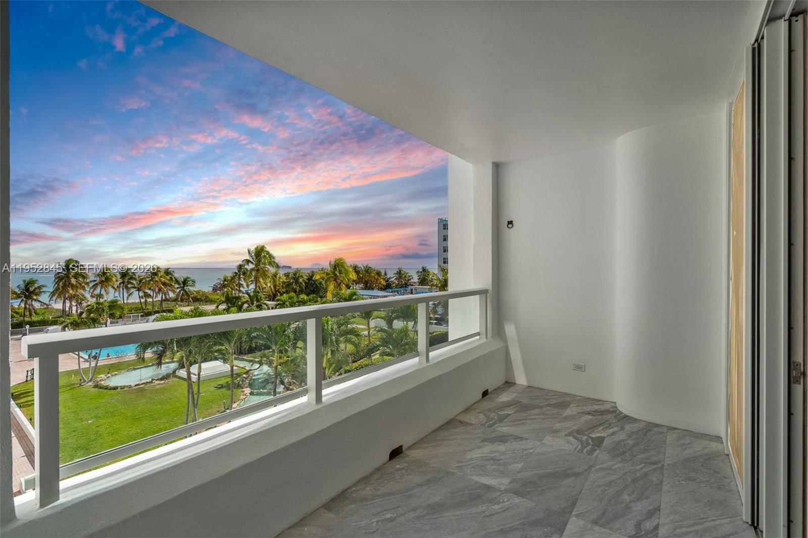 Real estate property located at 5005 Collins Ave #415, Miami-dade, The Carriage Club North C, Miami Beach, FL