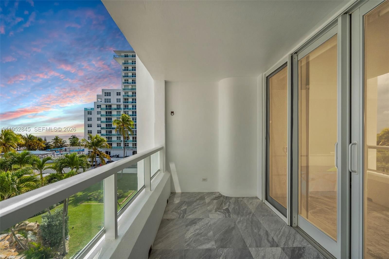 Real estate property located at 5005 Collins Ave #415, Miami-dade, The Carriage Club North C, Miami Beach, FL