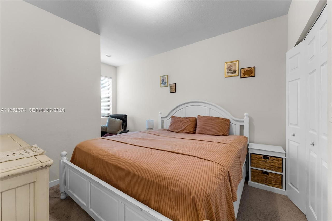 Real estate property located at 3213 7th Ct, Miami-dade, Martinique At Oasis Repla, Homestead, FL