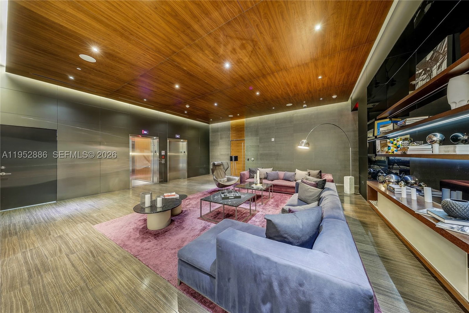 Real estate property located at 68 6th St #3309, Miami-dade, Reach Condo, Miami, FL