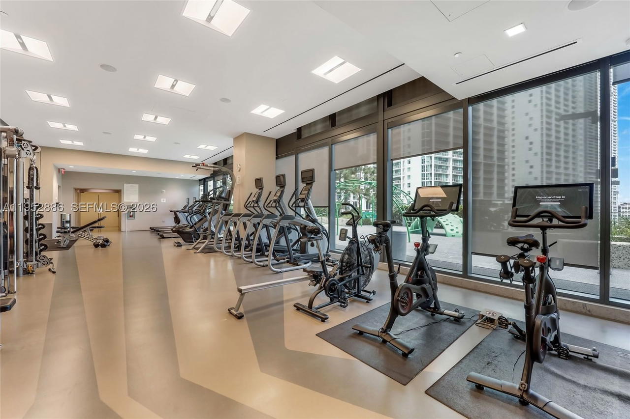Real estate property located at 68 6th St #3309, Miami-dade, Reach Condo, Miami, FL