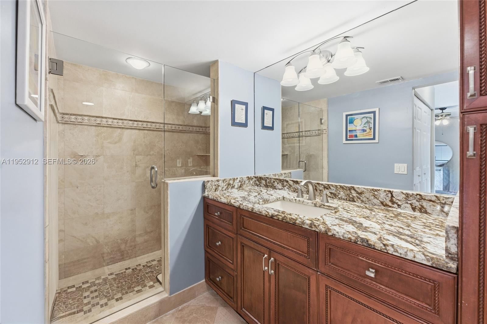 Real estate property located at 1172 118th Ter, Broward, Village At Lake Pine Ii, Davie, FL