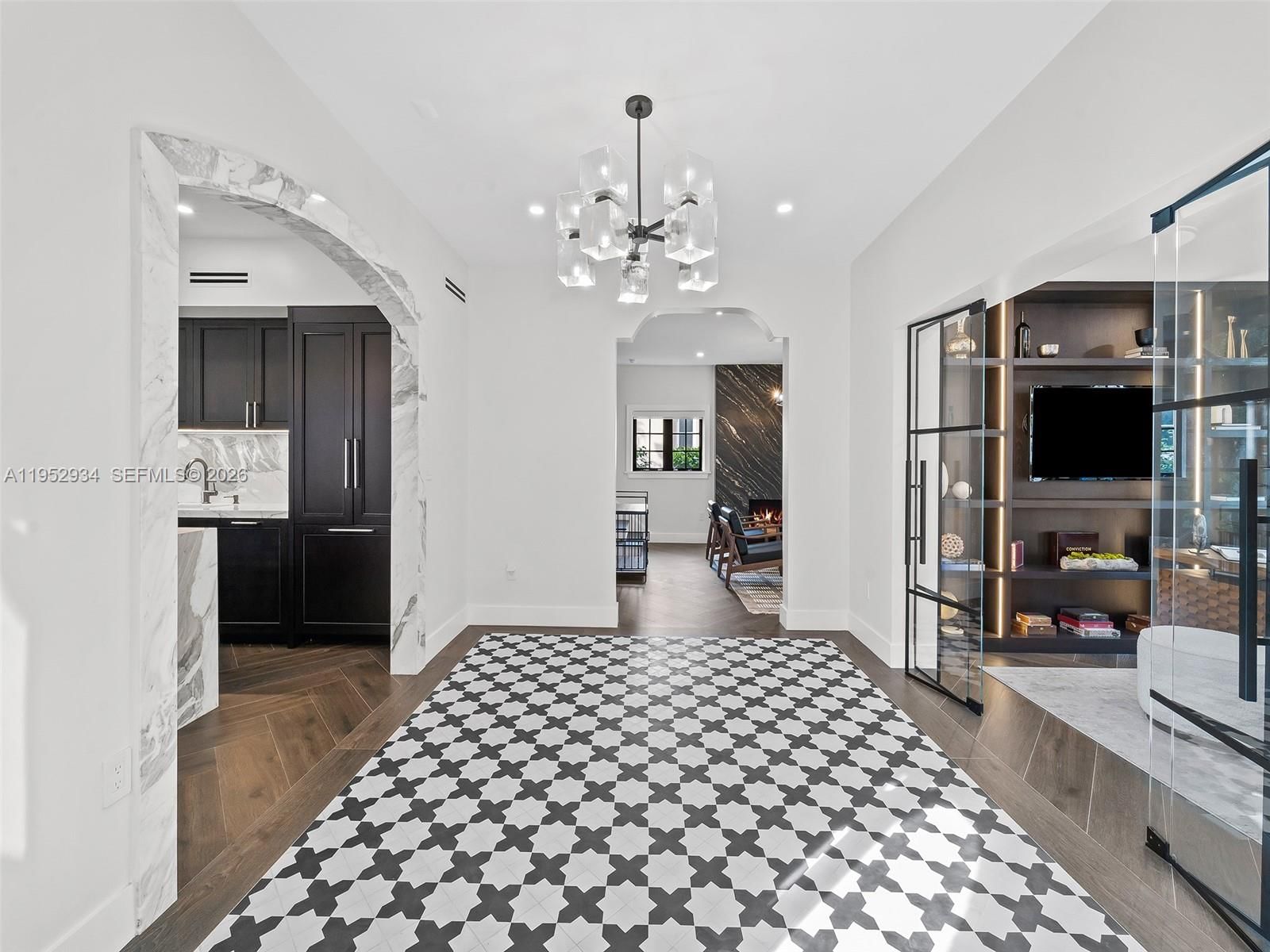 Real estate property located at 1236 Obispo Ave, Miami-dade, Coral Gables Sec E, Coral Gables, FL