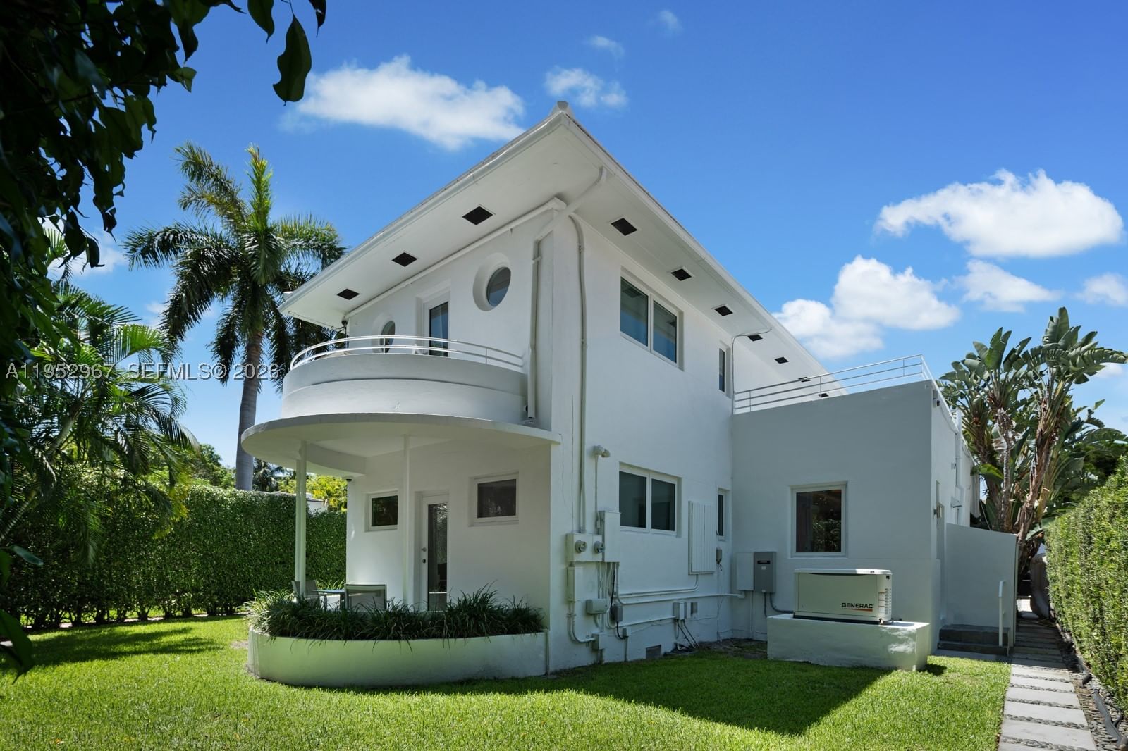 Real estate property located at 4580 Post Ave, Miami-dade, Surprise Lake, Miami Beach, FL