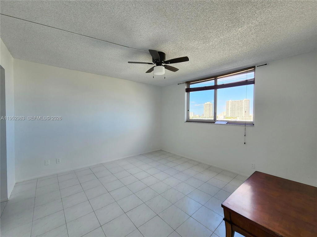 Real estate property located at 3703 166th St #905, Miami-dade, Coral Isle East Condo, North Miami Beach, FL