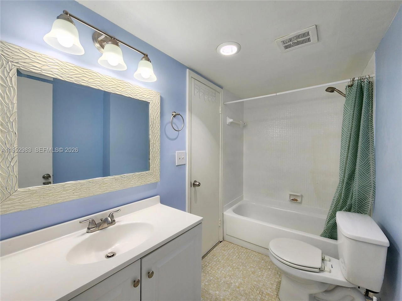 Real estate property located at 3703 166th St #905, Miami-dade, Coral Isle East Condo, North Miami Beach, FL