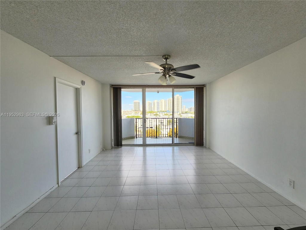 Real estate property located at 3703 166th St #905, Miami-dade, Coral Isle East Condo, North Miami Beach, FL