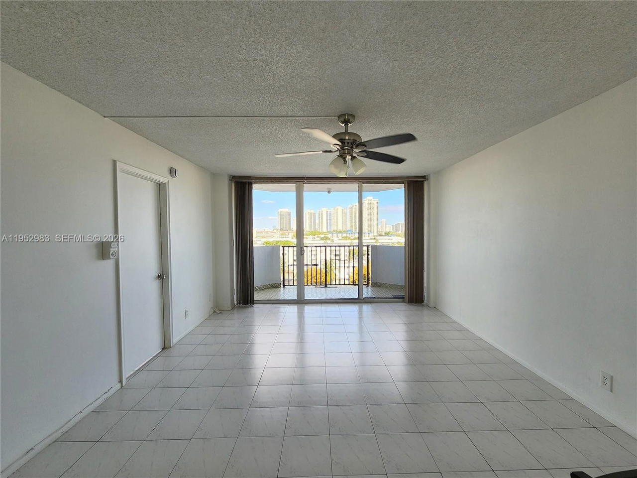 Real estate property located at 3703 166th St #905, Miami-dade, Coral Isle East Condo, North Miami Beach, FL
