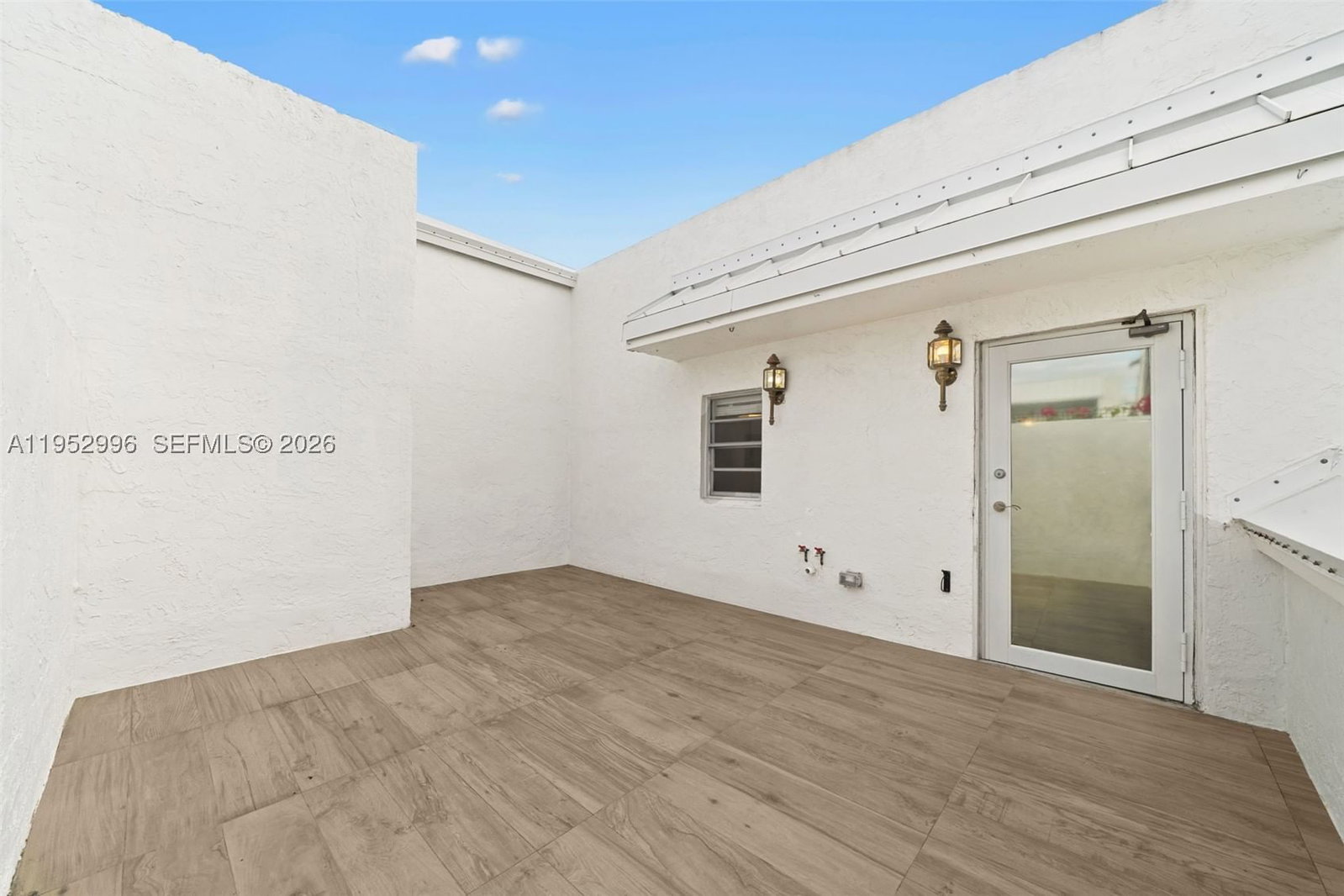 Real estate property located at 680 64th St APH6, Miami-dade, Nirvana Condo No One Cond, Miami, FL