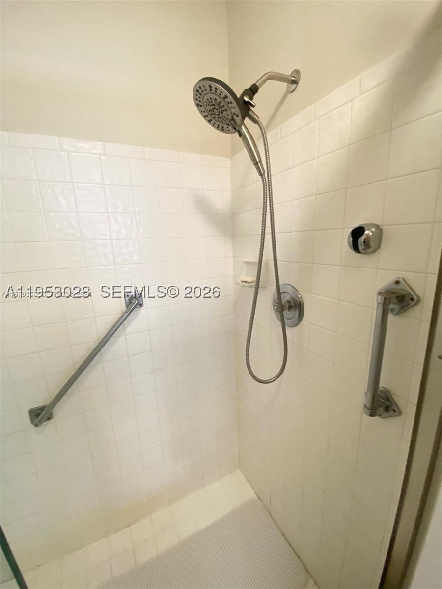 Real estate property located at 8089 Sweetbriar Way, Palm Beach, Whisper Walk Sec C Condo, Boca Raton, FL