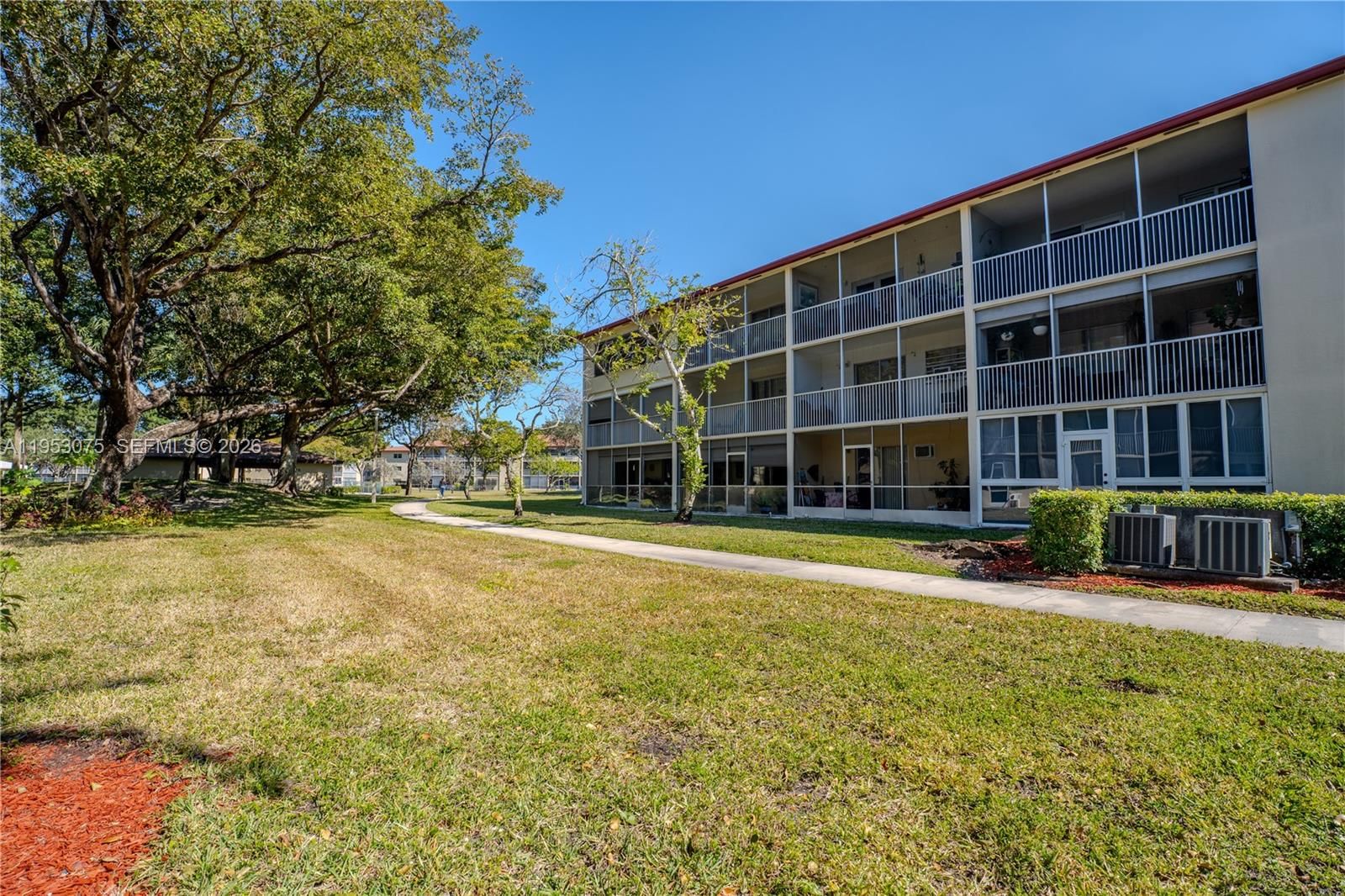 Real estate property located at 251 134th Way #302M, Broward, New Hampton At Century Vi, Pembroke Pines, FL