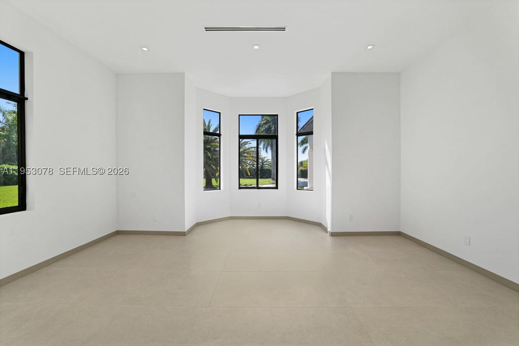 Real estate property located at 17805 158th St, Miami-dade, Lindbergh's Landing, Miami, FL
