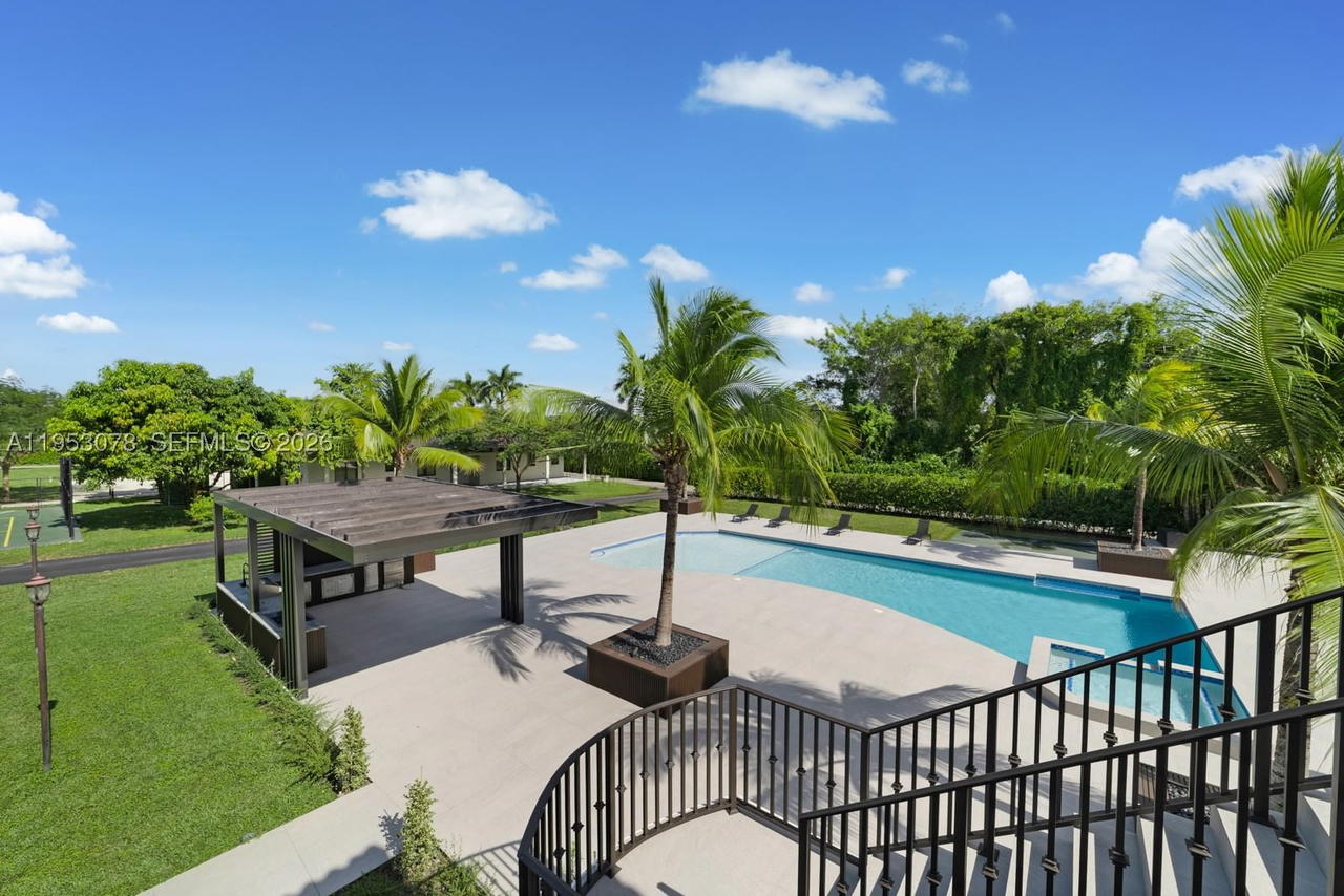 Real estate property located at 17805 158th St, Miami-dade, Lindbergh's Landing, Miami, FL