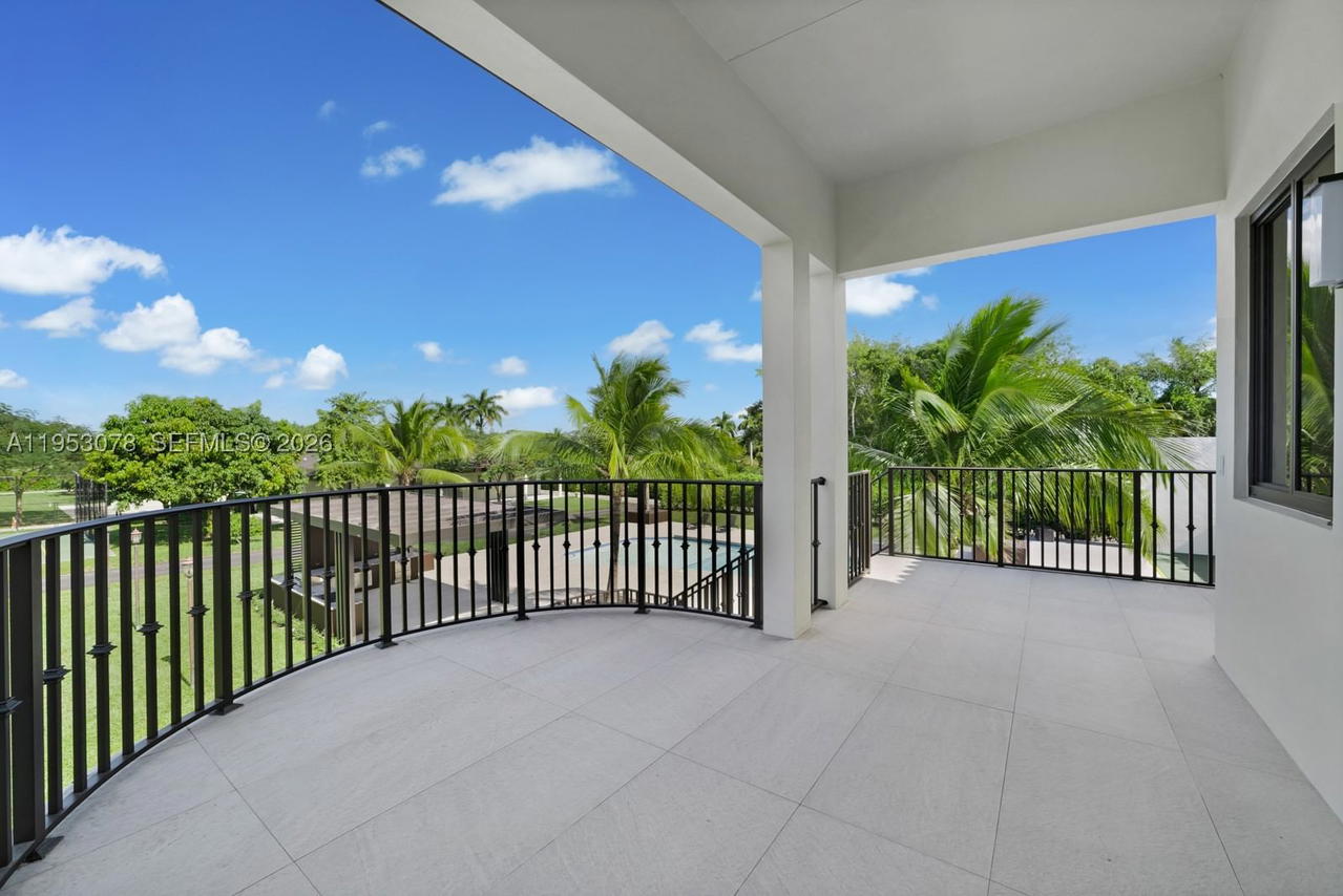 Real estate property located at 17805 158th St, Miami-dade, Lindbergh's Landing, Miami, FL