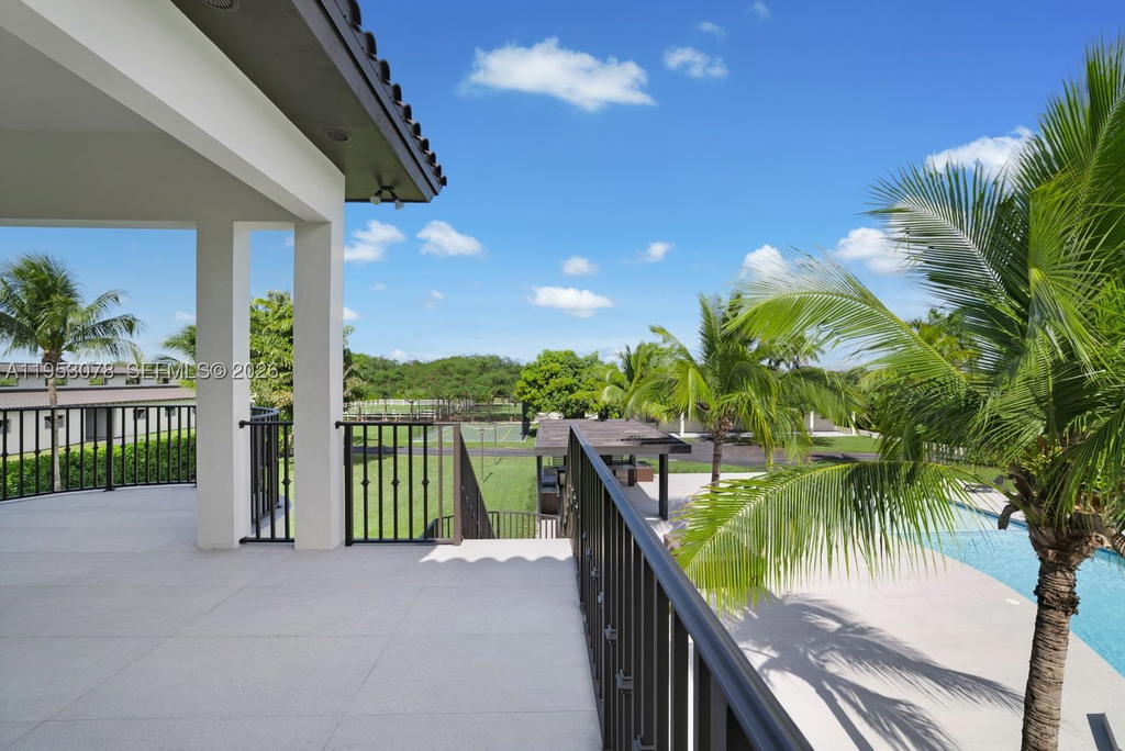 Real estate property located at 17805 158th St, Miami-dade, Lindbergh's Landing, Miami, FL