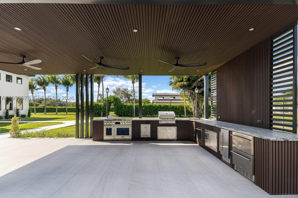 Real estate property located at 17805 158th St, Miami-dade, Lindbergh's Landing, Miami, FL