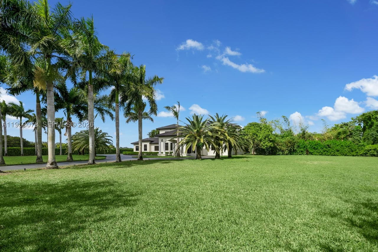 Real estate property located at 17805 158th St, Miami-dade, Lindbergh's Landing, Miami, FL