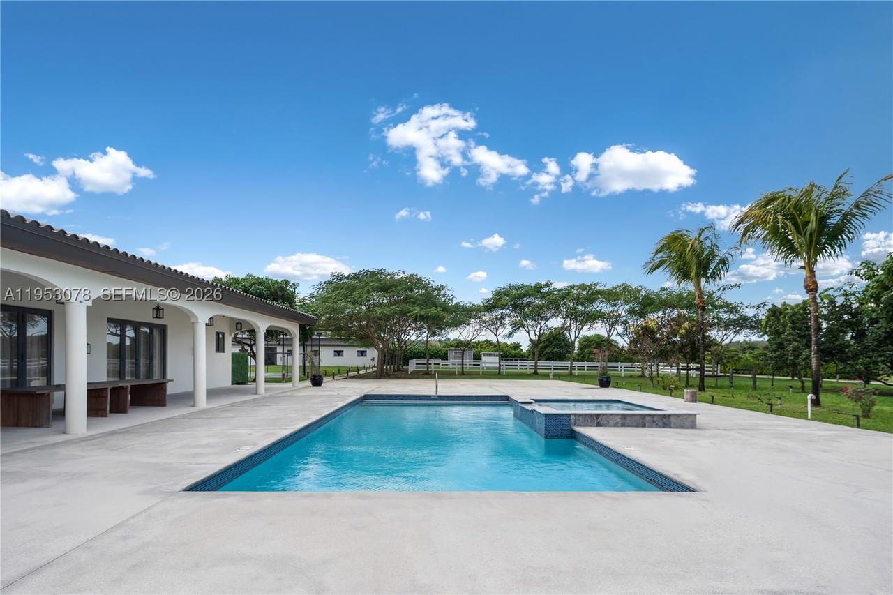 Real estate property located at 17805 158th St, Miami-dade, Lindbergh's Landing, Miami, FL