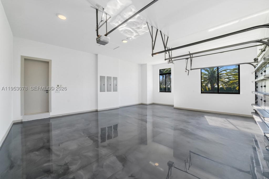 Real estate property located at 17805 158th St, Miami-dade, Lindbergh's Landing, Miami, FL