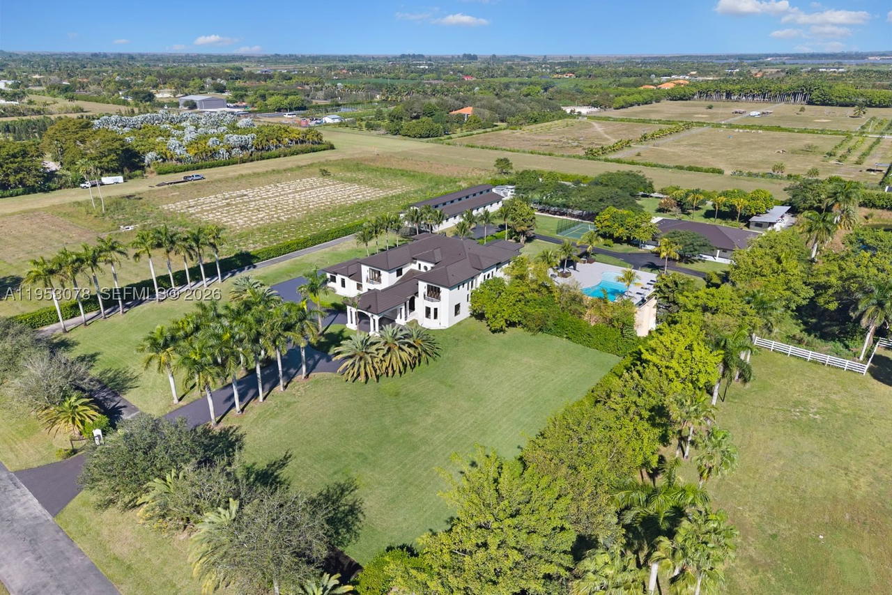 Real estate property located at 17805 158th St, Miami-dade, Lindbergh's Landing, Miami, FL