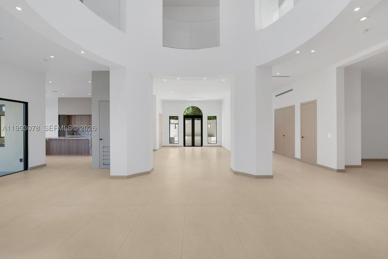 Real estate property located at 17805 158th St, Miami-dade, Lindbergh's Landing, Miami, FL