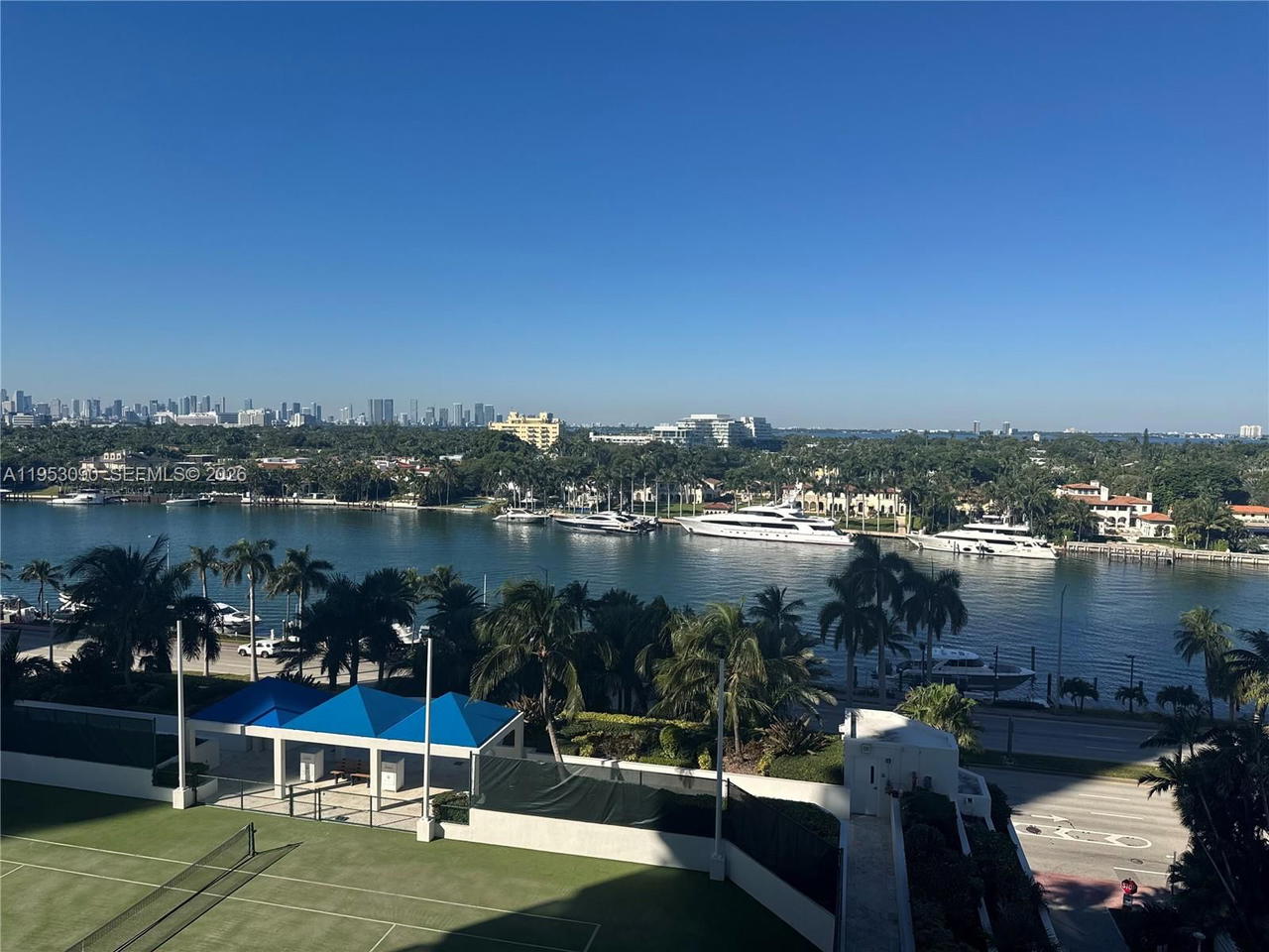 Real estate property located at 4779 Collins Ave #907, Miami-dade, Blue Diamond Condo, Miami Beach, FL