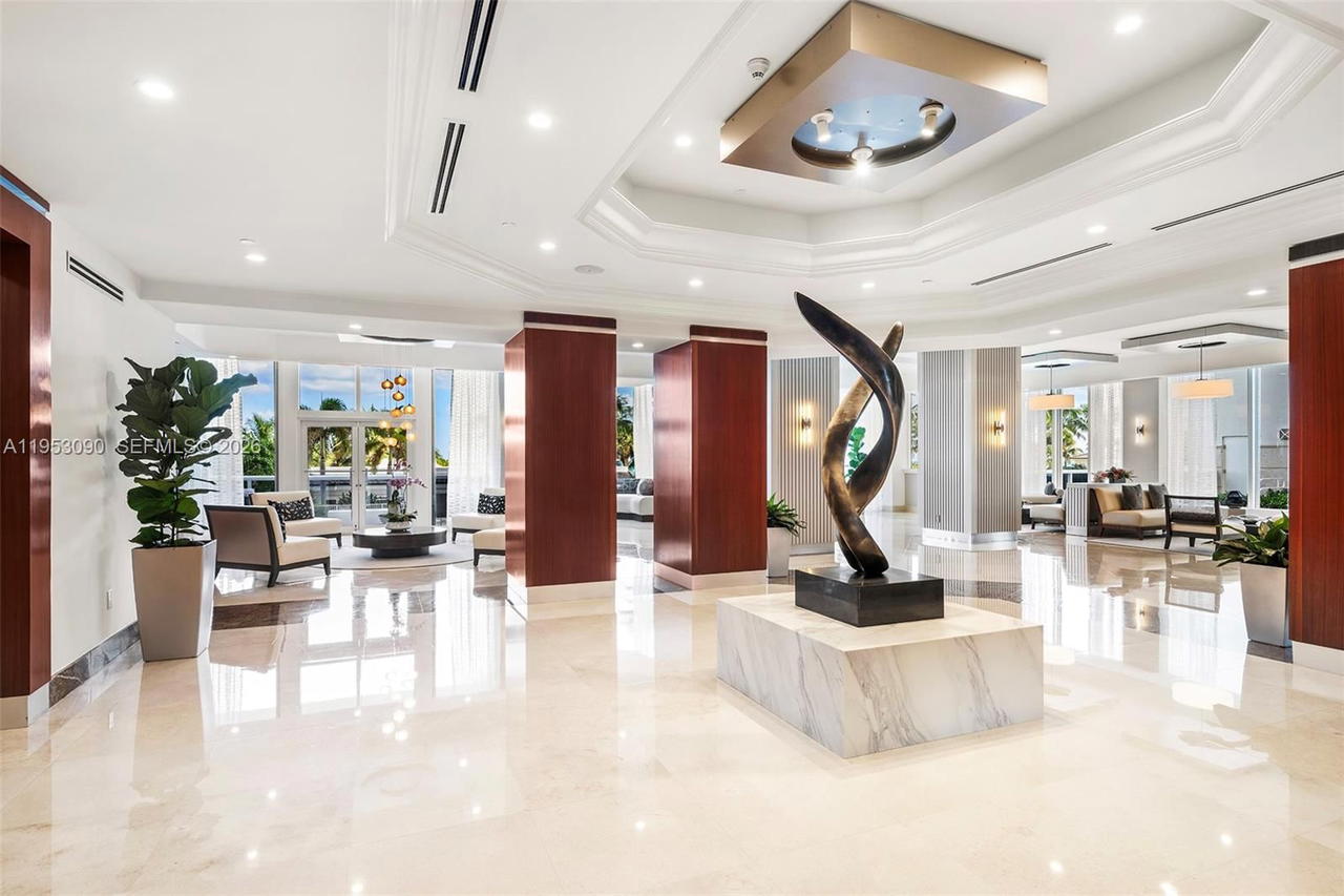 Real estate property located at 4779 Collins Ave #907, Miami-dade, Blue Diamond Condo, Miami Beach, FL