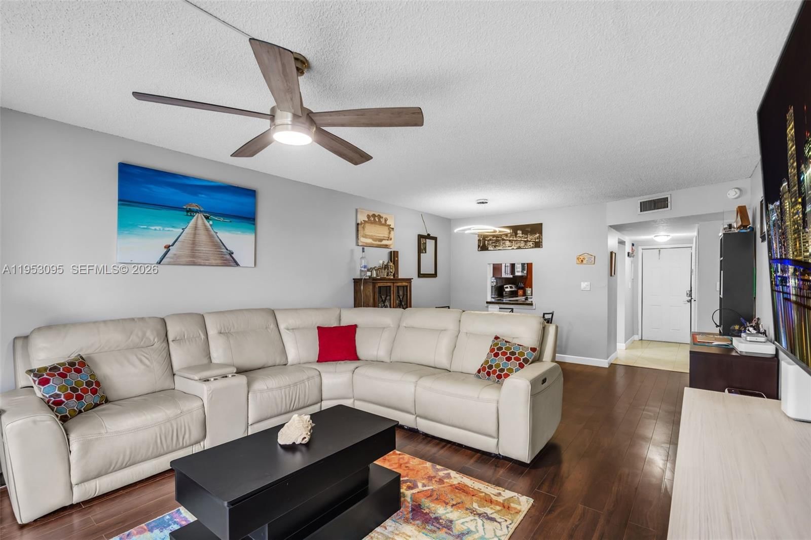 Real estate property located at 8411 Lagos De Campo Blvd #110U, Broward, Sands Point Condominium V, Tamarac, FL