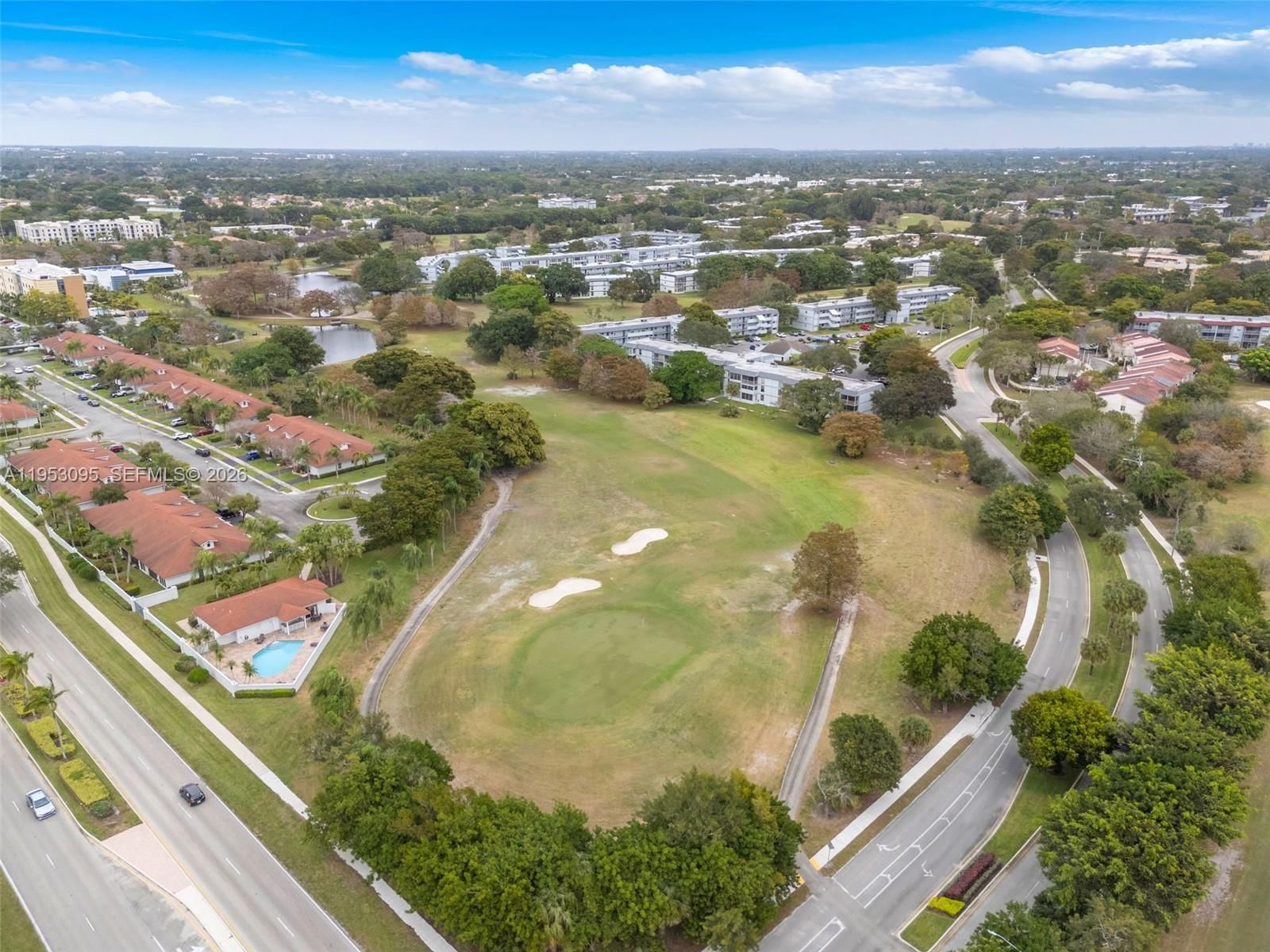 Real estate property located at 8411 Lagos De Campo Blvd #110U, Broward, Sands Point Condominium V, Tamarac, FL