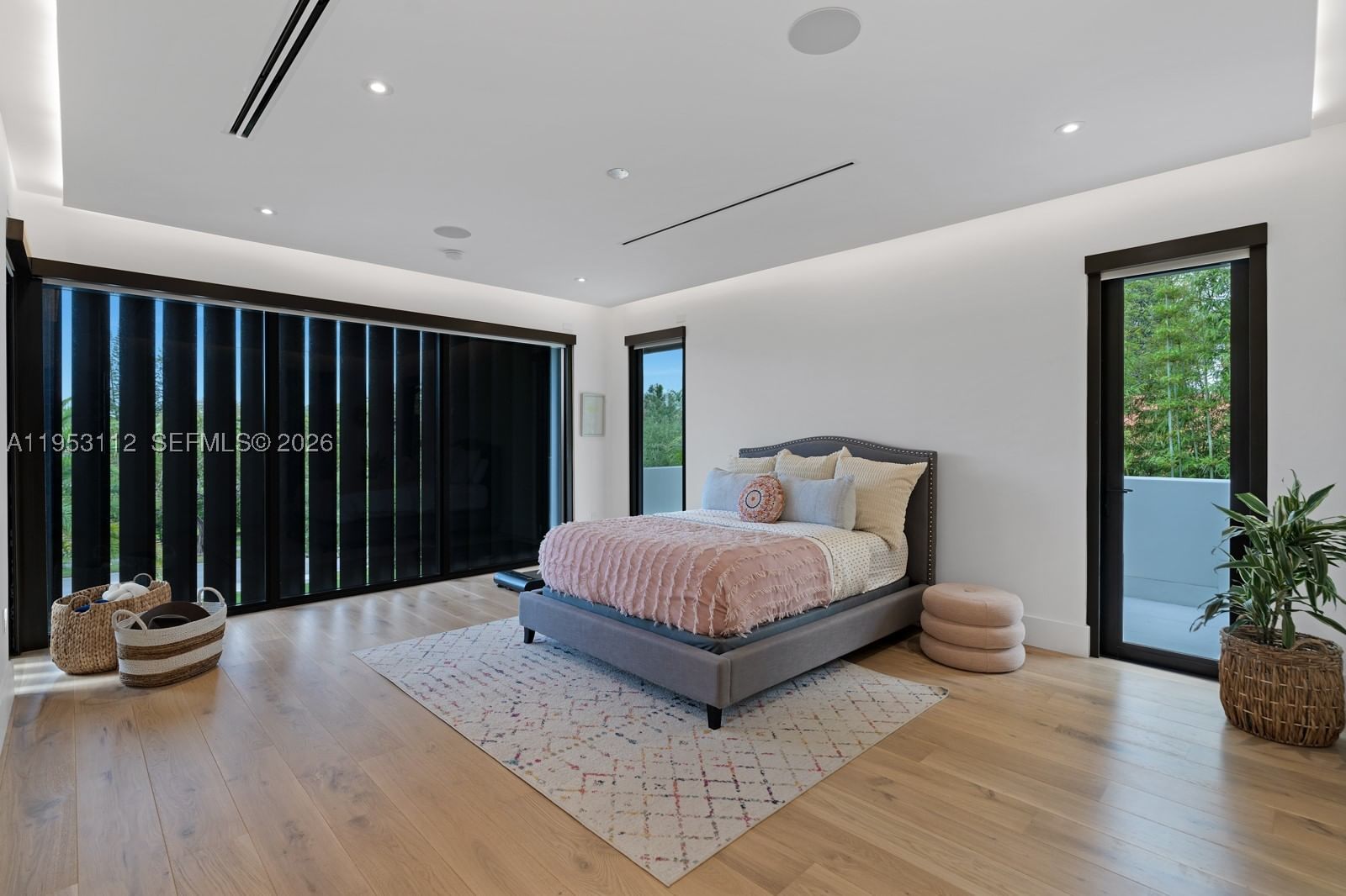 Real estate property located at 6031 88th St, Miami-dade, Kendall Groves Estates 1s, South Miami, FL