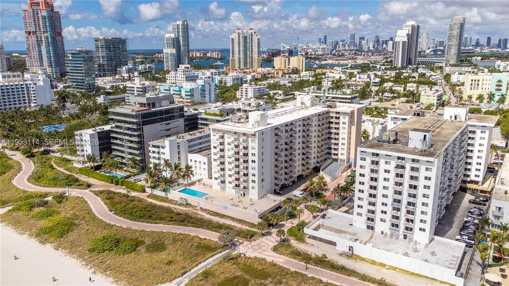 Real estate property located at 345 Ocean Dr #714, Miami-dade, Ocean Point Condo, Miami Beach, FL