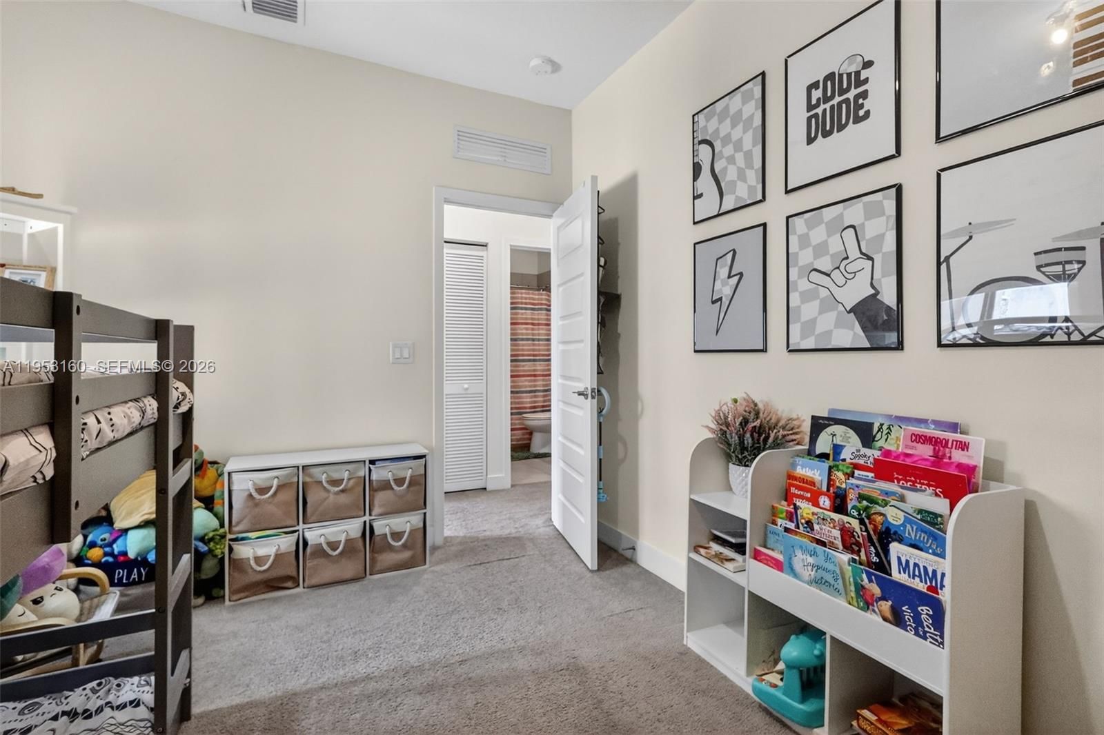 Real estate property located at 4975 83rd Path, Miami-dade, Downtown Doral South Phas, Doral, FL