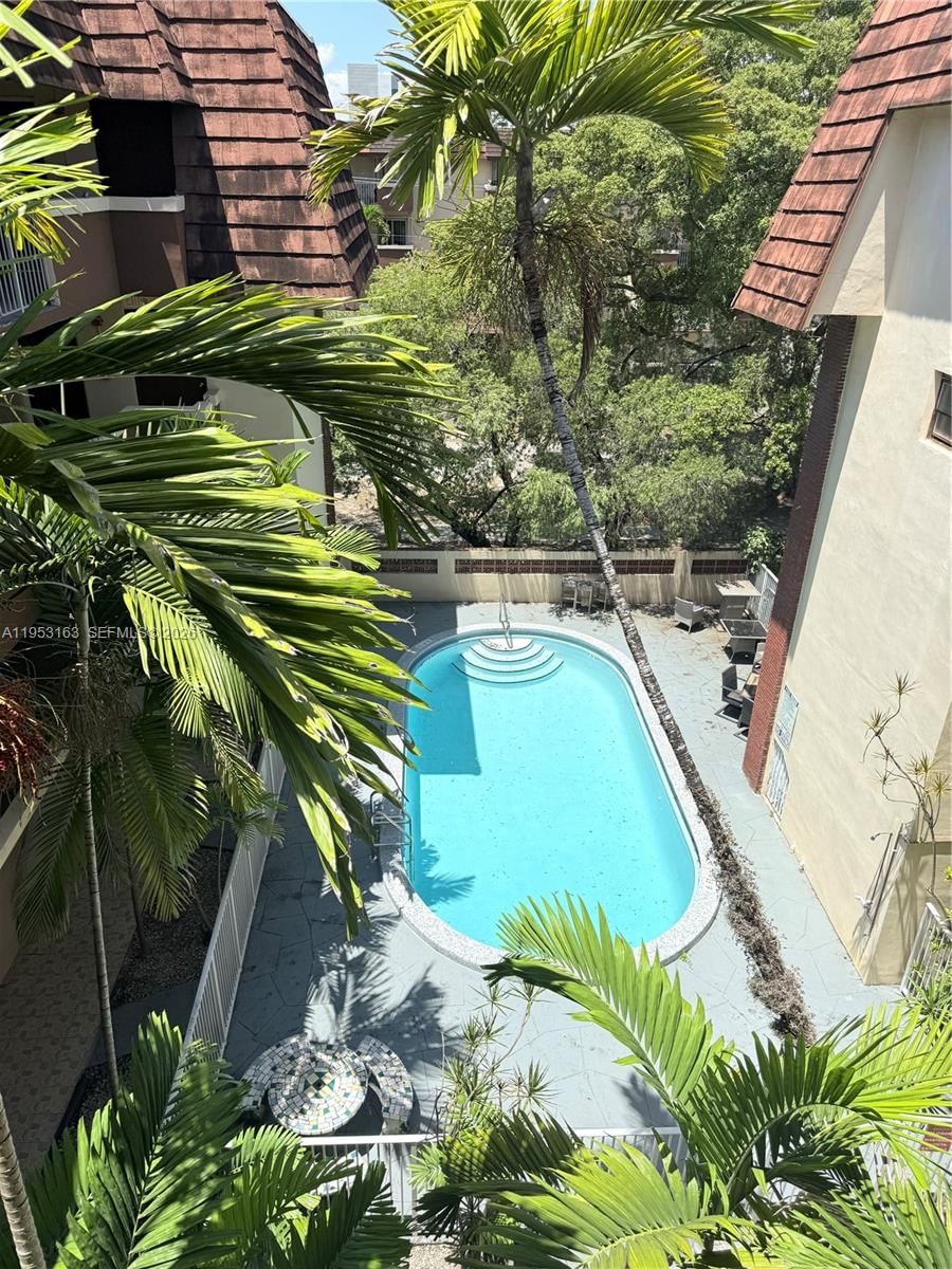 Real estate property located at 685 Miller Drive #404E, Miami-dade, Spring Towers Condominium, Miami Springs, FL
